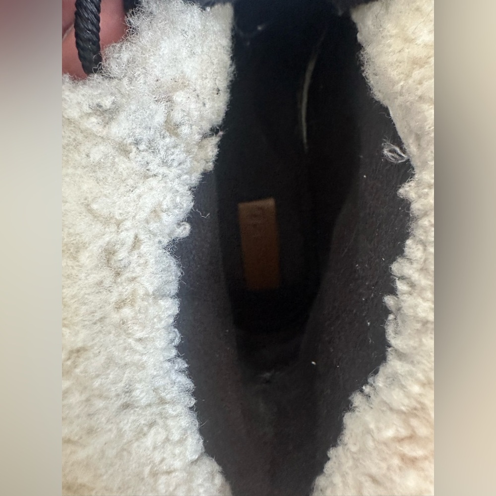 Sorel | Sneakchic Alpine Booties, Cattail Sherpa Size 9 - Picture 10 of 10
